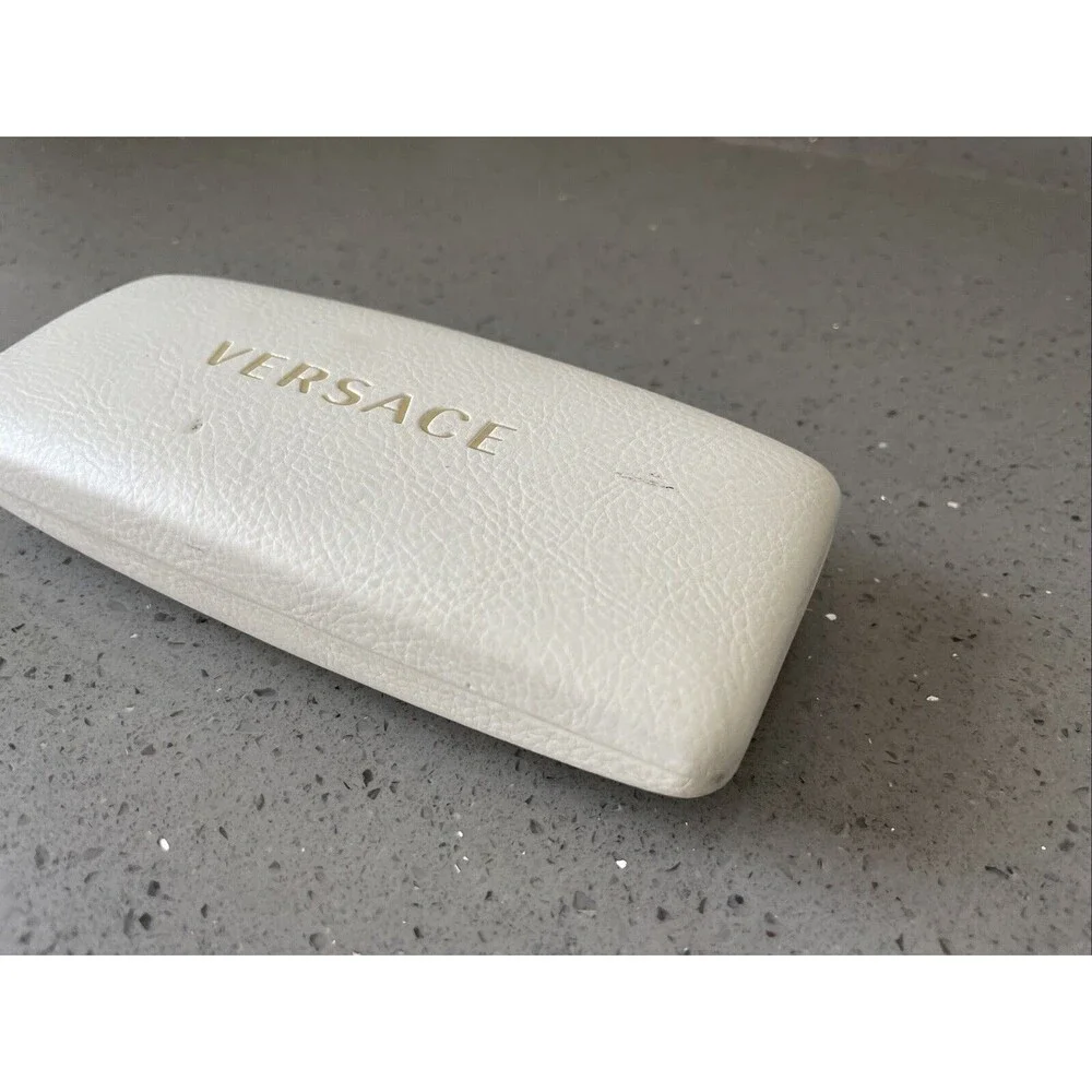 VERSACE WHITE HARD LEATHER CLAMSHELL SUNGLASSES EYEGLASSES CASE 160mmx70mmx55mm